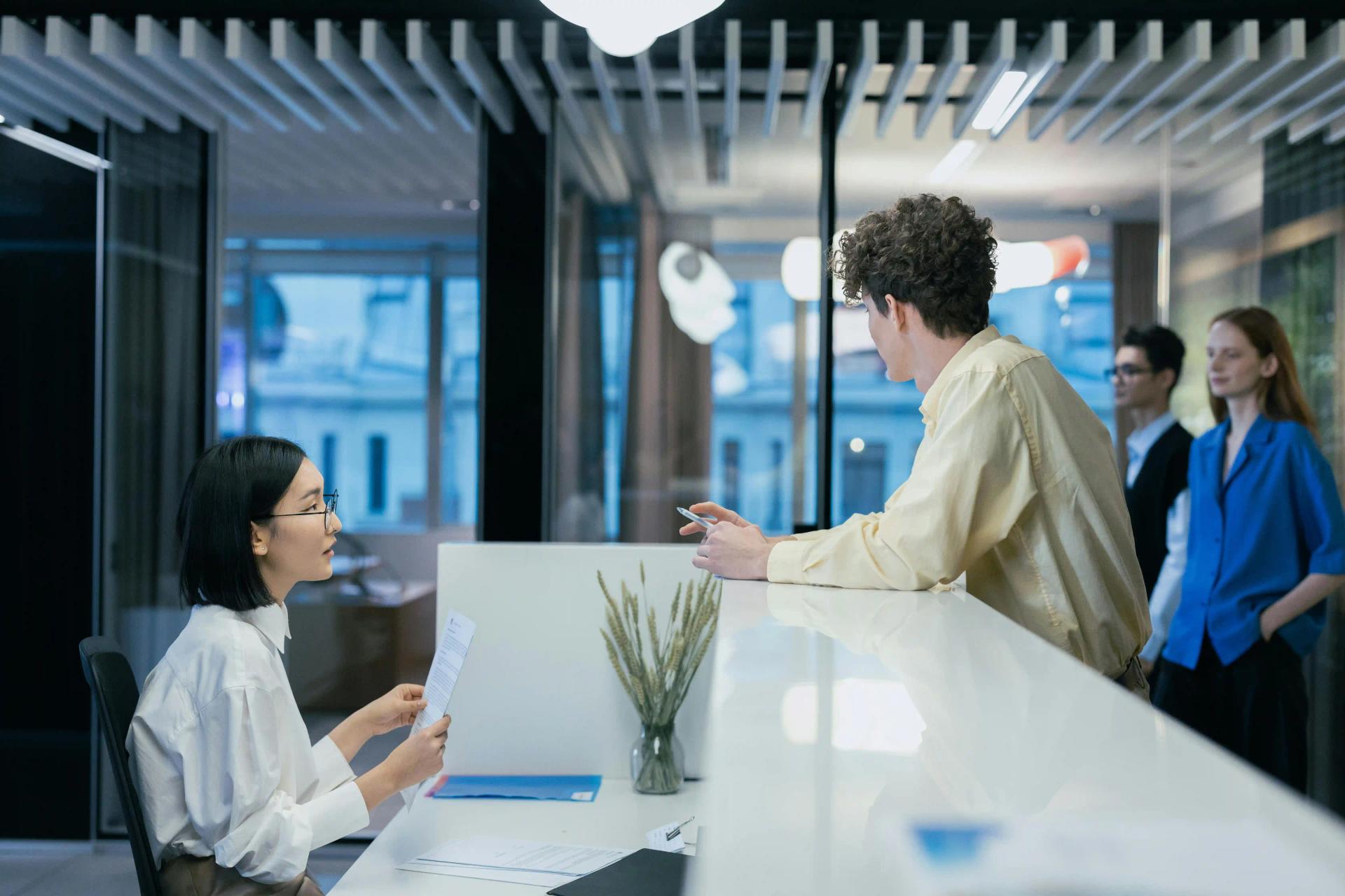 Gestion des visiteurs et accès temporaires en entreprise – Optitime